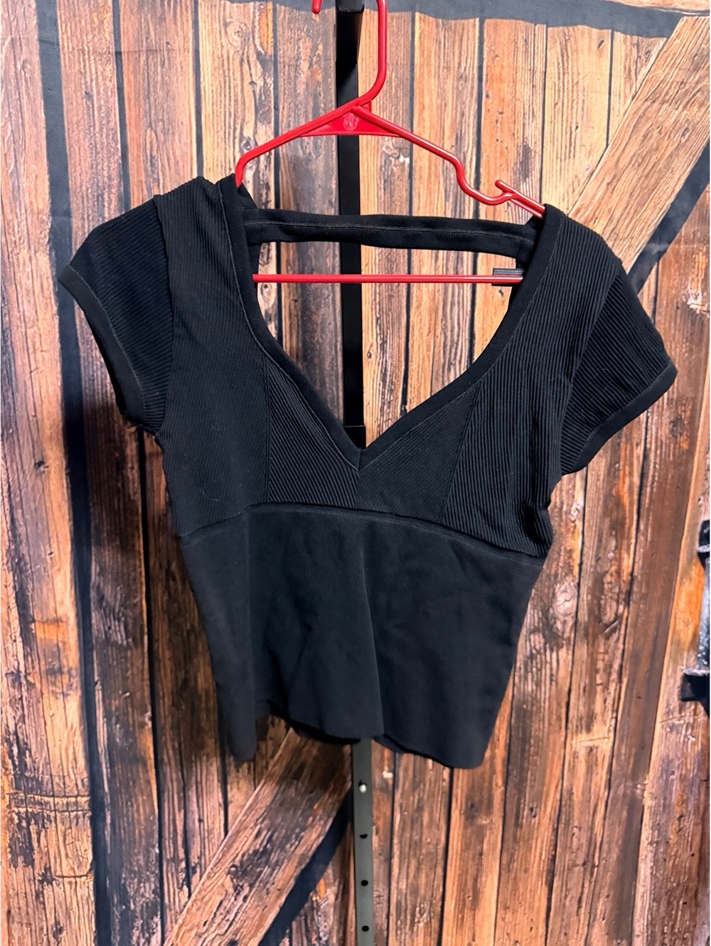 Out from under Black Ribbed V-Neck Short Sleeve Top Size XL